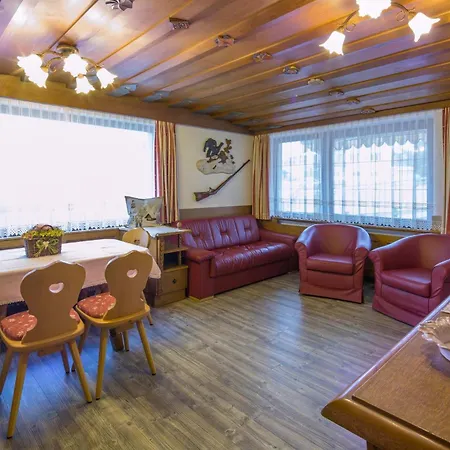 Alpin Apartments Colfosco Room photo
