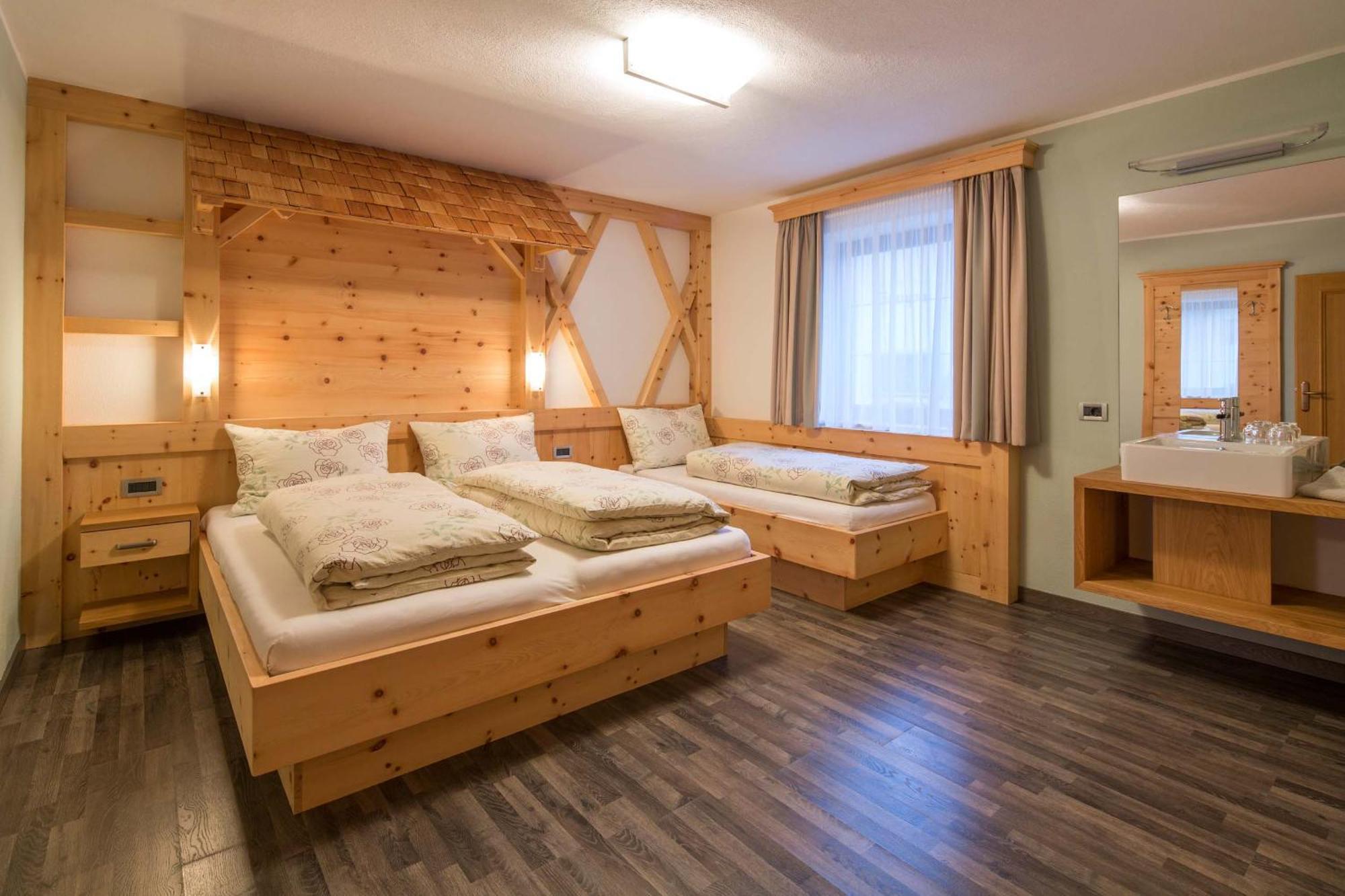 Alpin Apartment Kolfuschg